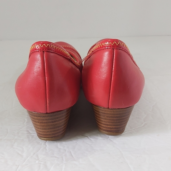 COLE HAAN | Women's Milly Cap Toe Wedge Heels Red Size 6.5 - Picture 4 of 8